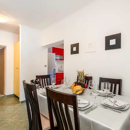 Lägenhet Apartman Momici - Dolina Neretve